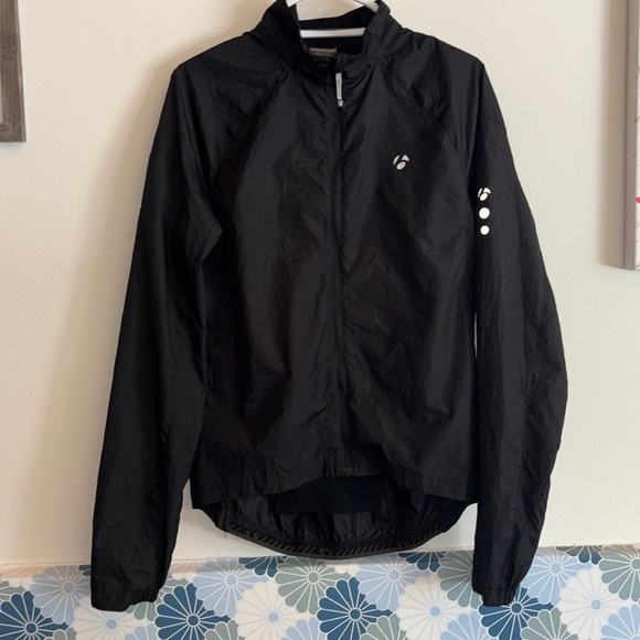 Bontrager Jackets & Blazers - Bontrager Running Lightweight Packable Wind Jacket, Size M